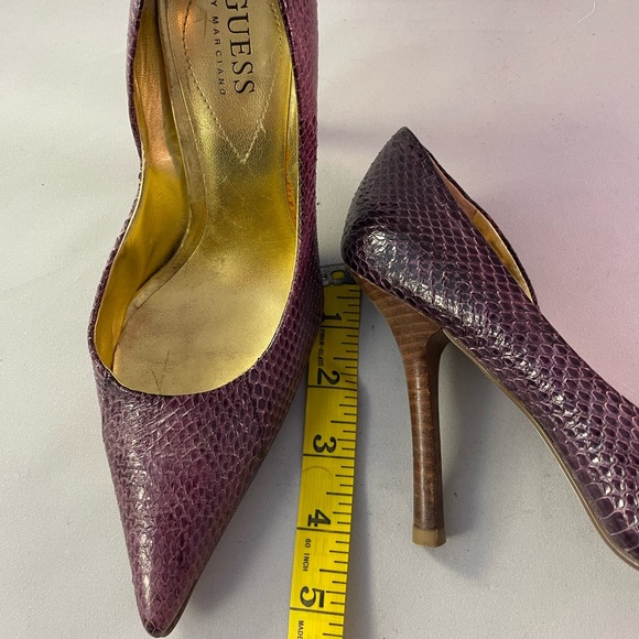 Y2K Dusty Purple Guess snakeskin 4” Pumps with wood stacked heel - Picture 6 of 12